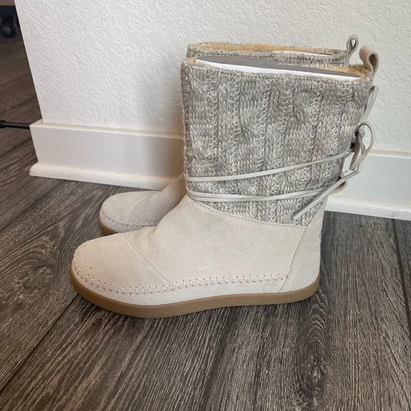 Toms Nepal Boot - Picture 2 of 6